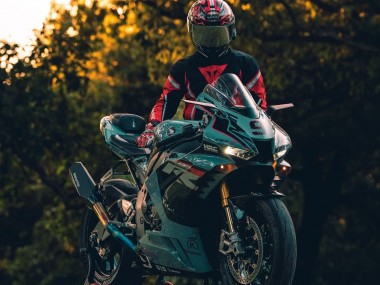Purchase 2020-2023 Honda CBR1000RR-R Motorcycle Fairings - Nardo Grey Glossy Black HRC 9 Canada