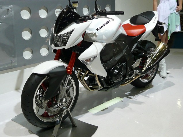 2003-2006 Kawasaki Z1000 Motorcycle Fairings - Pearl White Canada